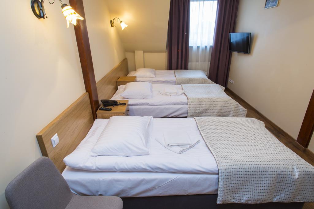 Hotel Nad Raba - 보치니아 객실 사진
